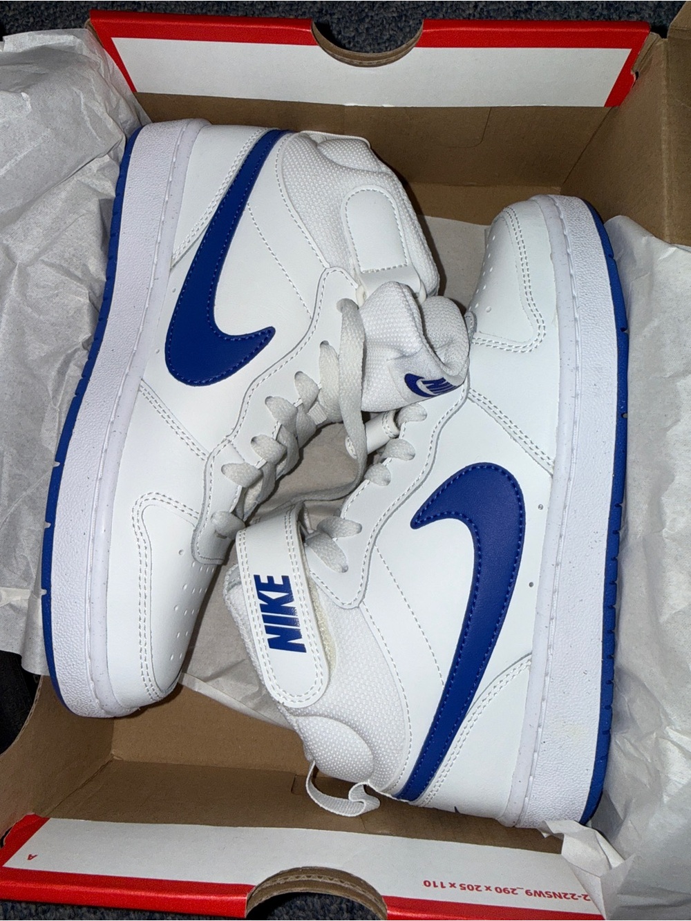 Nike White / Blue Mid-Top Sneakers